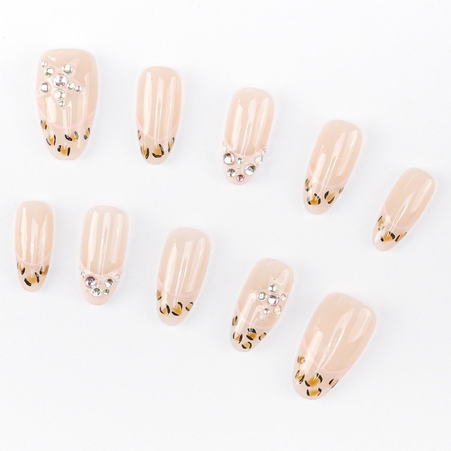 FASHION NAIL CXR-083 ネイルチップ アーモンド ロング ヒョウ柄 重複利用可能